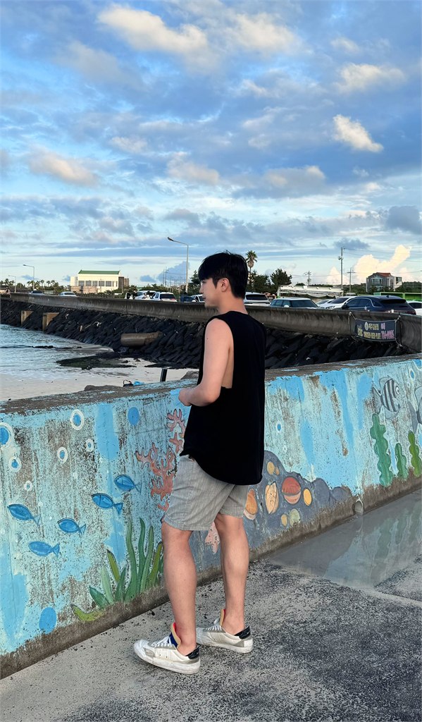 김수현
